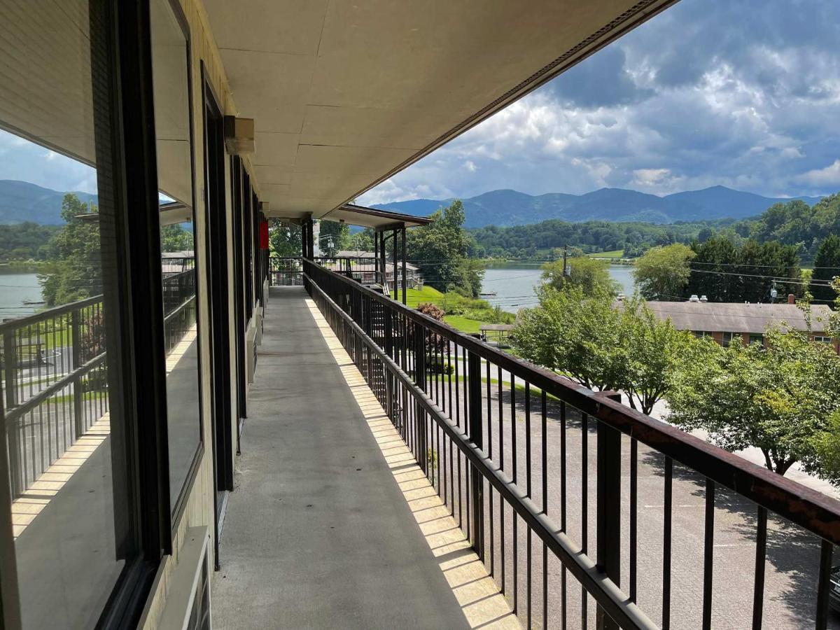 Hillside Lodge Lake Junaluska Buitenkant foto